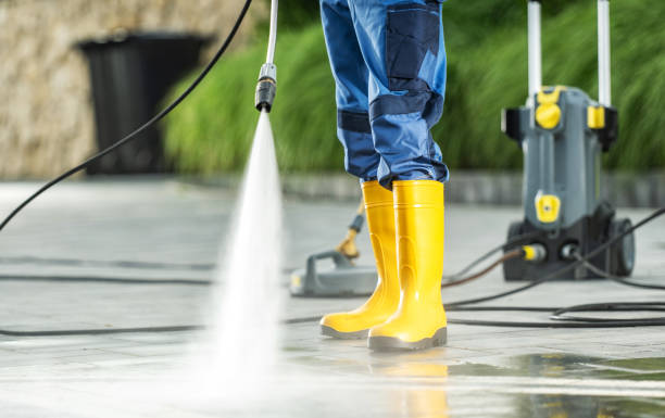 Best Commercial Building Pressure Washing  in Franklin Rk, PA